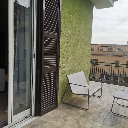 Casadei24 ホームステイ Guidonia