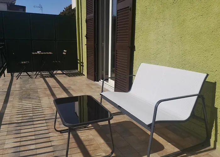 Δωμάτια σε οικογενειακή κατοικία Casadei24